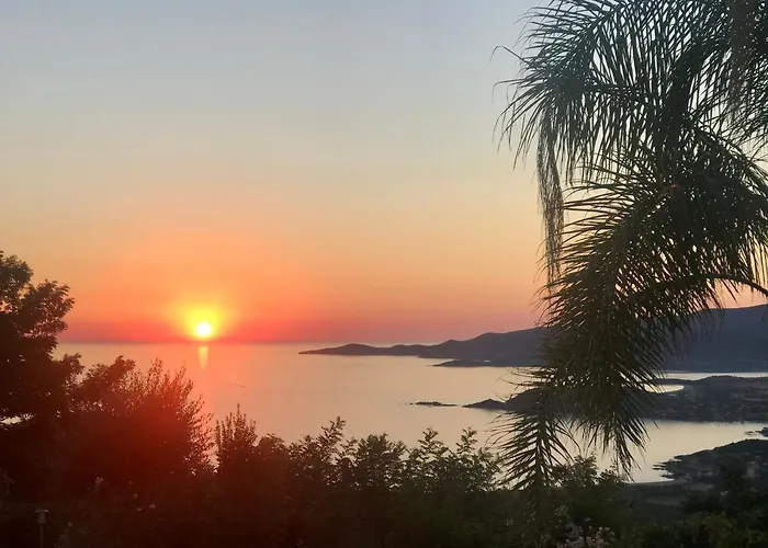 公寓 Petit Coin De Paradis, Vue Panoramique &montagne, Piscine Privee... 卡尔卡托吉奥