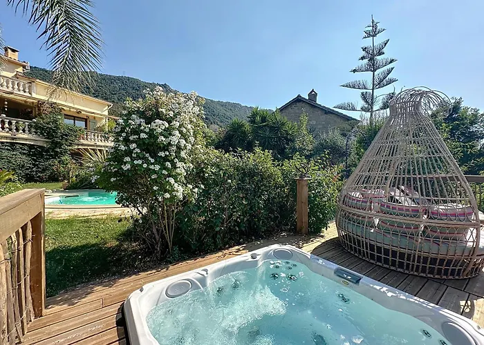 Petit Coin De Paradis, Vue Panoramique &montagne, Piscine Privee...