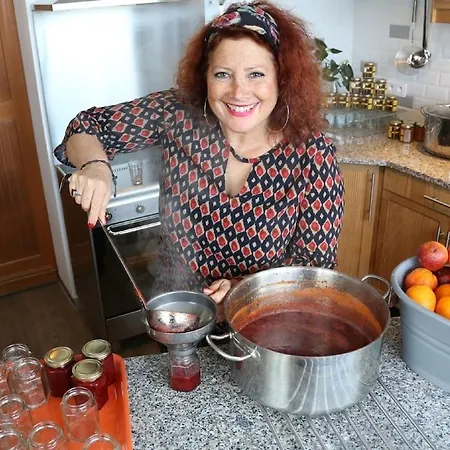 Petit Coin De Paradis, Vue Panoramique &montagne, Piscine Privee... * Calcatoggio (Corsica)