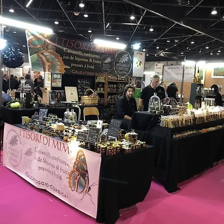 Petit Coin De Paradis, Vue Panoramique &montagne, Piscine Privee... شقة كالكاتوكجيو