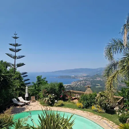 Petit Coin De Paradis, Vue Panoramique &montagne, Piscine Privee... Apartment Calcatoggio (Corsica)