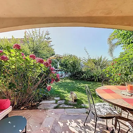 Petit Coin De Paradis, Vue Panoramique &montagne, Piscine Privee... דירה קלקטוג'יו