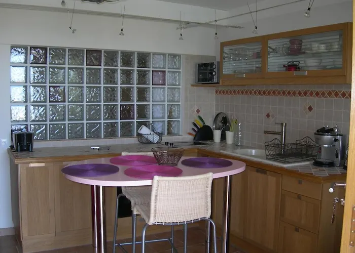 Appartement Petit Coin De Paradis, Vue Panoramique &montagne, Piscine Privee... *