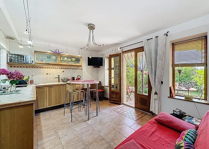 Petit Coin De Paradis, Vue Panoramique &montagne, Piscine Privee... *